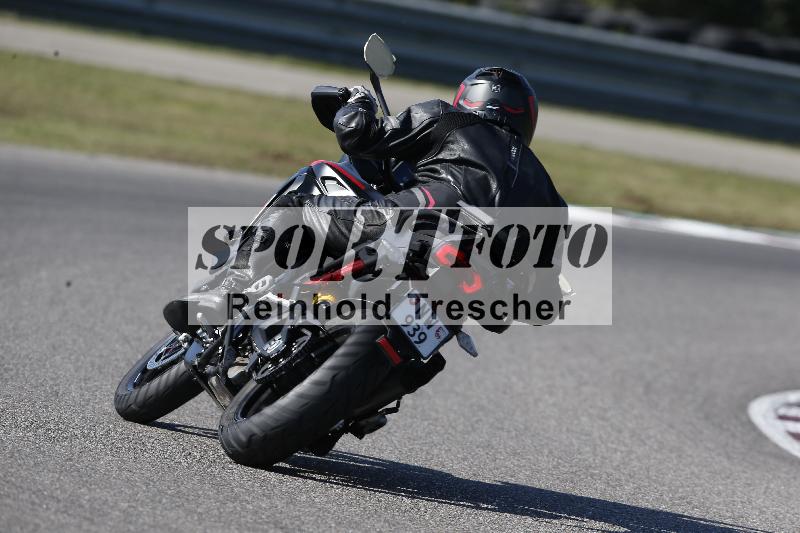 Archiv-2025/49 26.08.2025 Cornu Master School ADR/gruen-vert/25